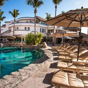 *** Resort Club Cascadas De Baja México